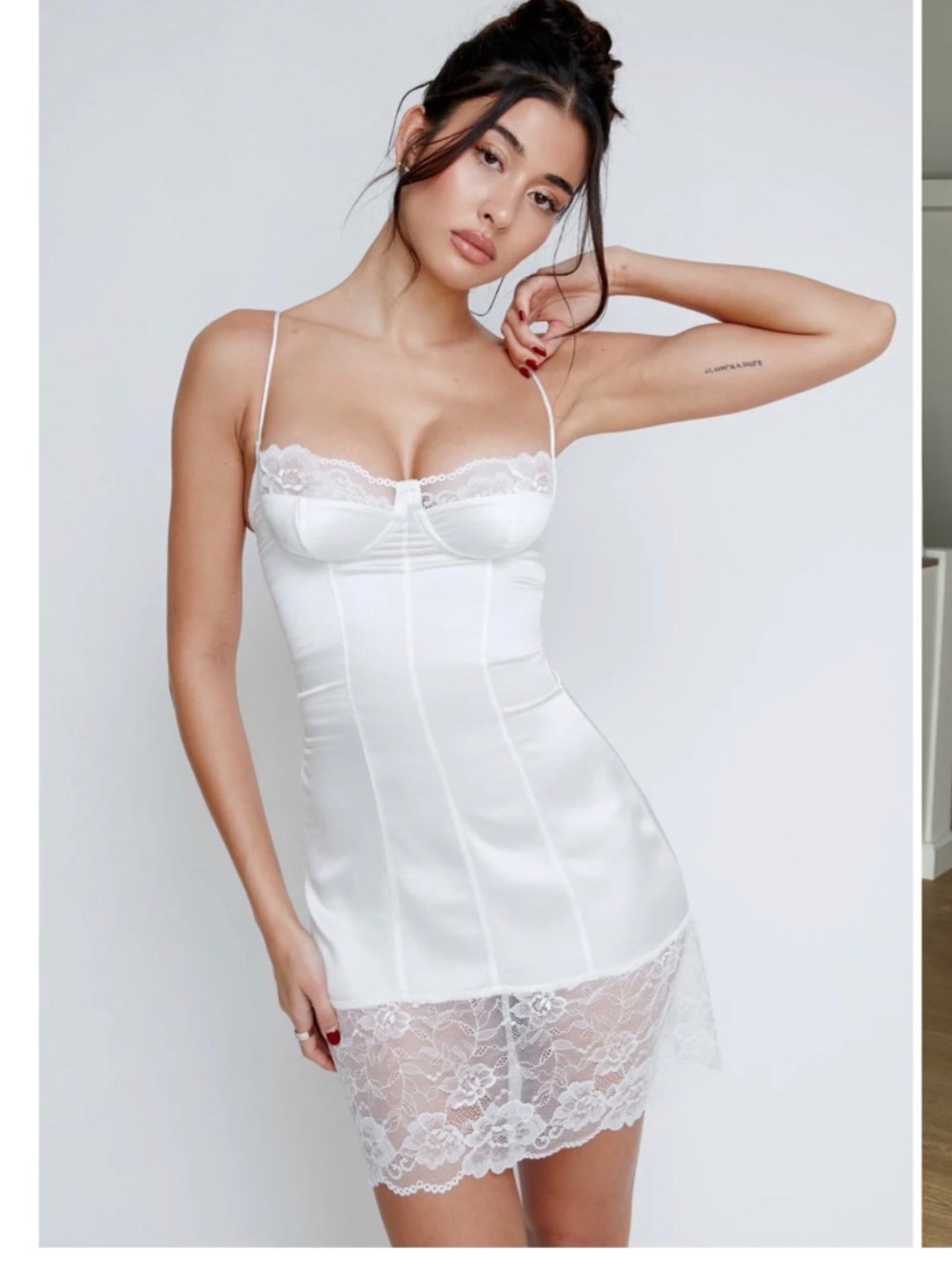 Cherie Alice Mini Dress White Lace & Beulah Bridal Robe